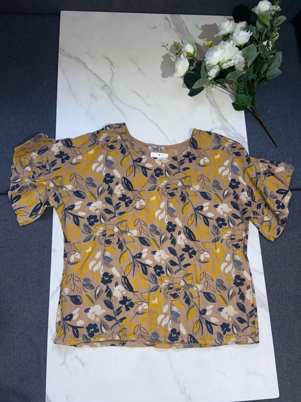 Elena Baldi Pure Linen Floral Ruffle Sleeve Blouse color Camello Size Large